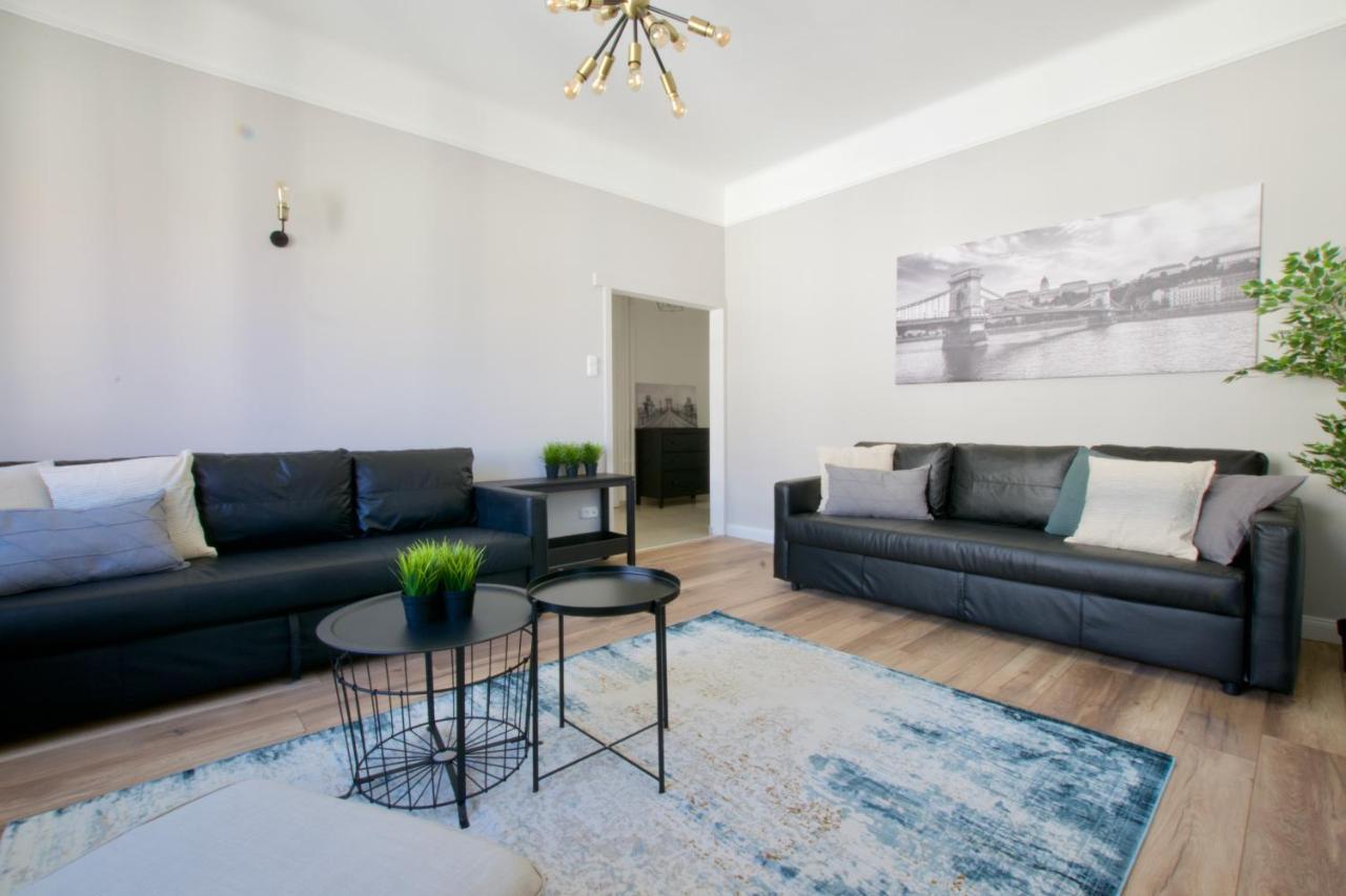 Standard Apartment By Hi5 - Tatra Street Budapest Luaran gambar
